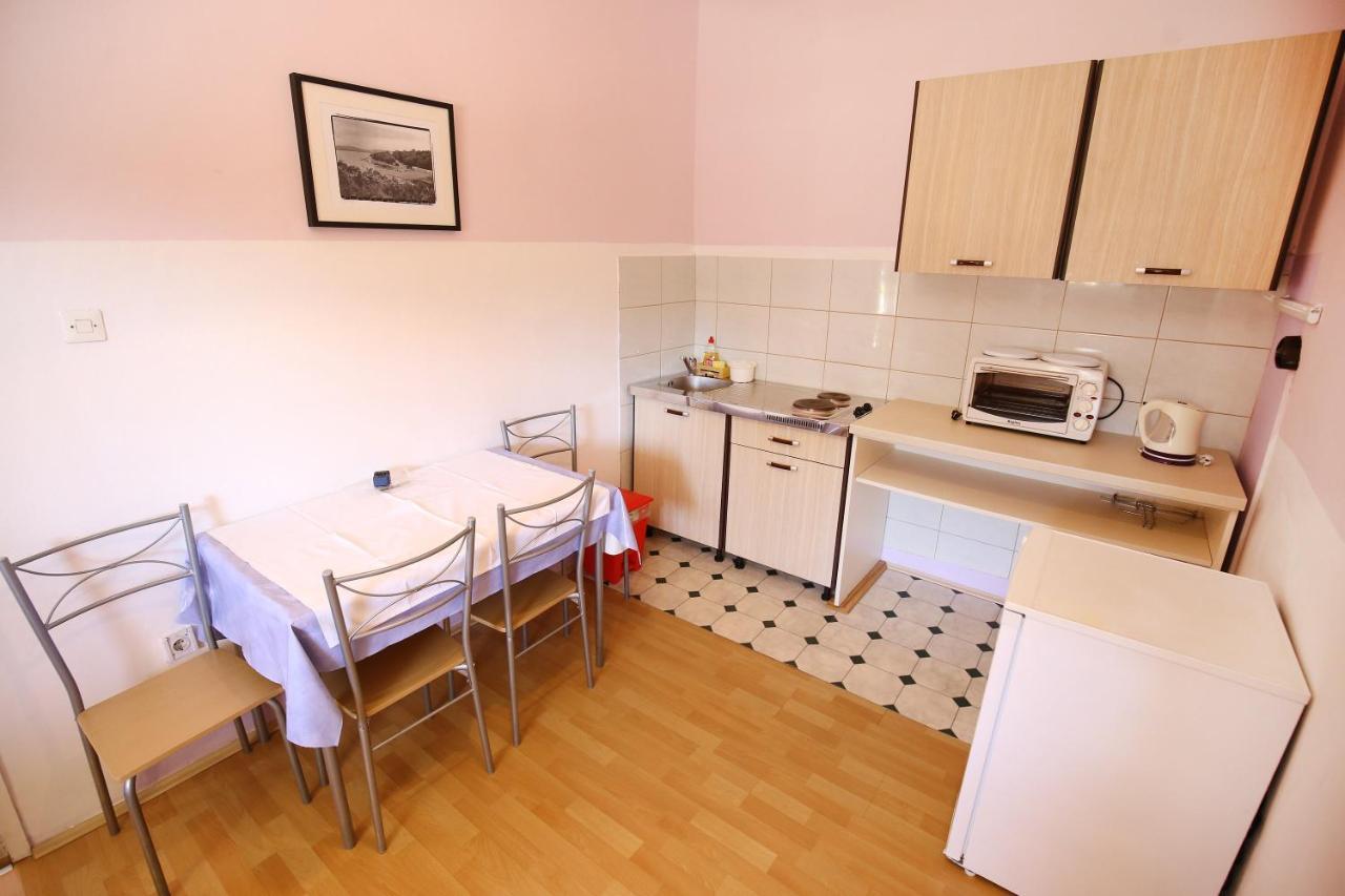 Apartmani Buca Biograd Na Moru Εξωτερικό φωτογραφία